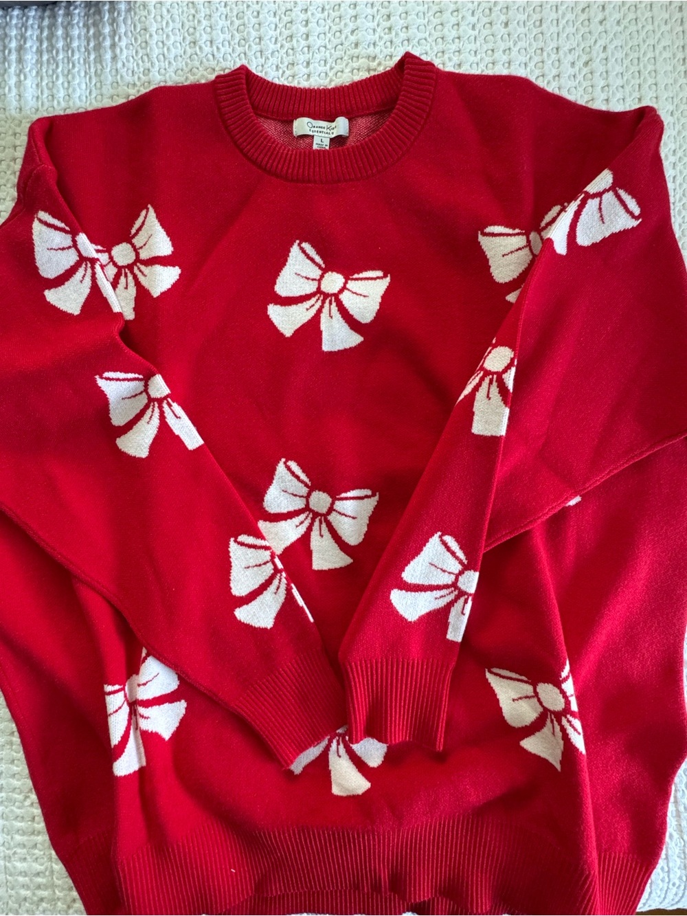 Women's Red Bow Pattern Crewneck Sweater